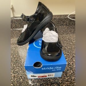 Stride rite Mary Jane toddler shoes. Size 9.5. New never used.